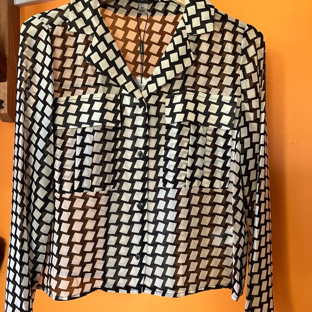 Chic Black and White Sheer Women's Top. New with tags!